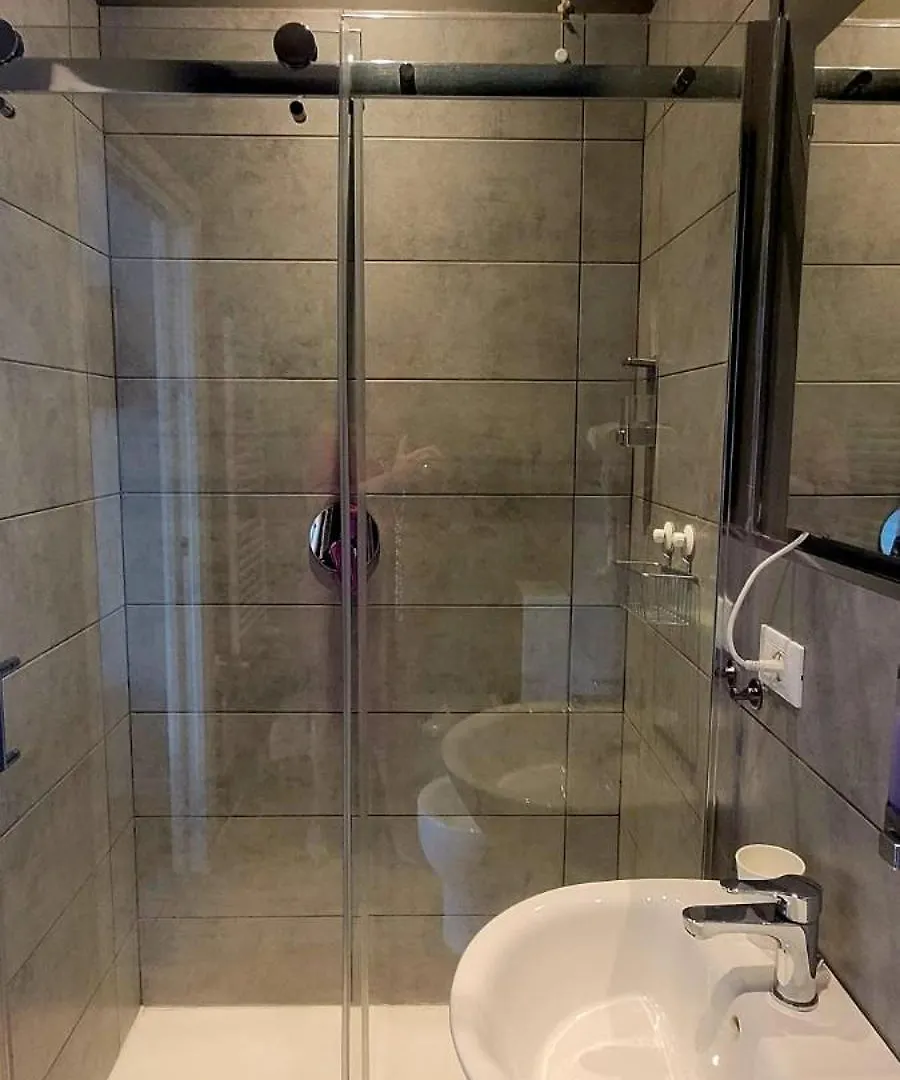 Hotel Al Binario Brescia 2*,